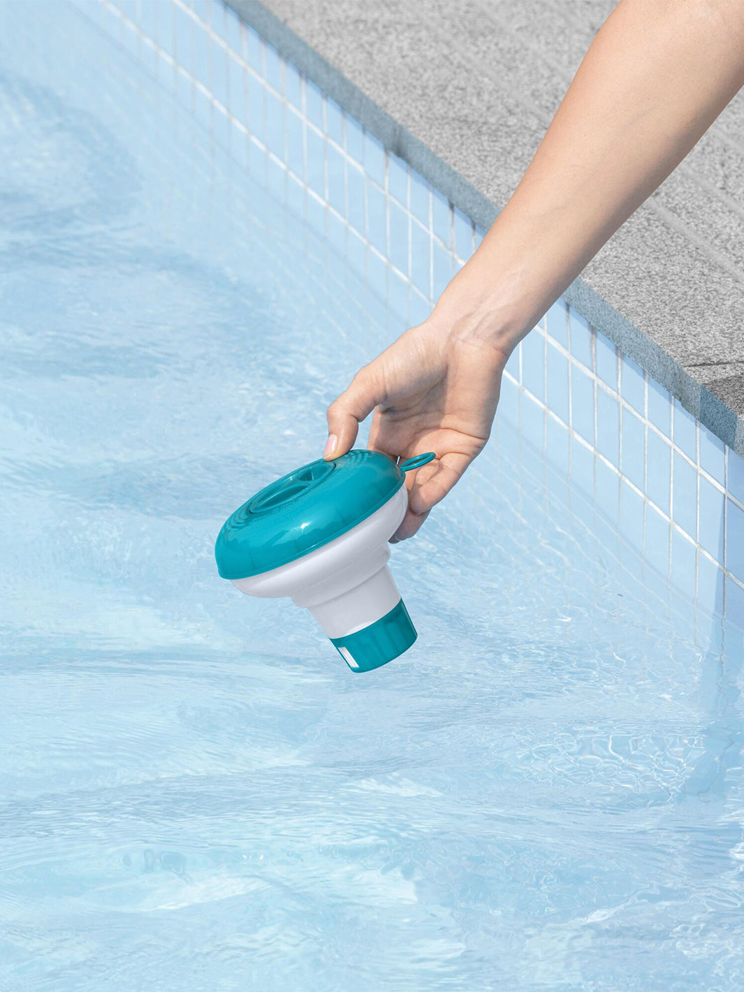 Dispensador Flotante de Químicos Bestway 12.5 cm para Alberca